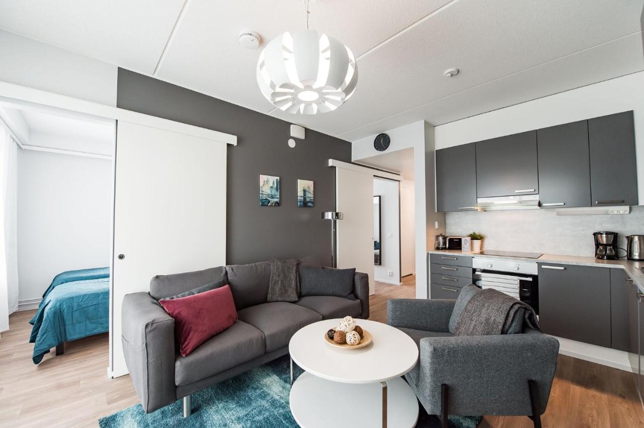 Forenom Serviced Apartments Vantaa Neilikkatie Ngoại thất bức ảnh