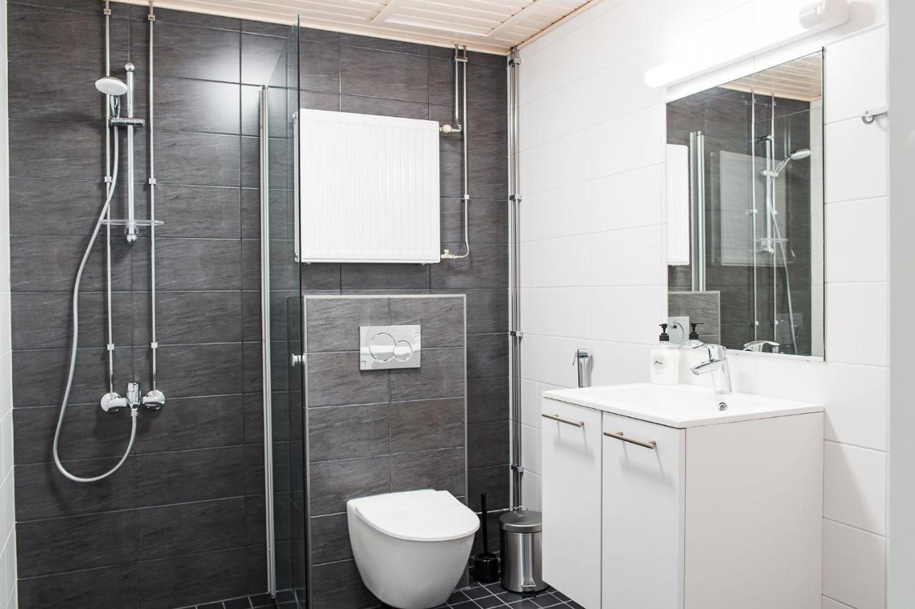 Forenom Serviced Apartments Vantaa Neilikkatie Ngoại thất bức ảnh